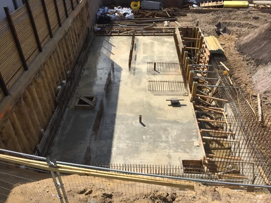 Three Basements with Swimming Pools, Poole — Poole, Dorset, photo 5