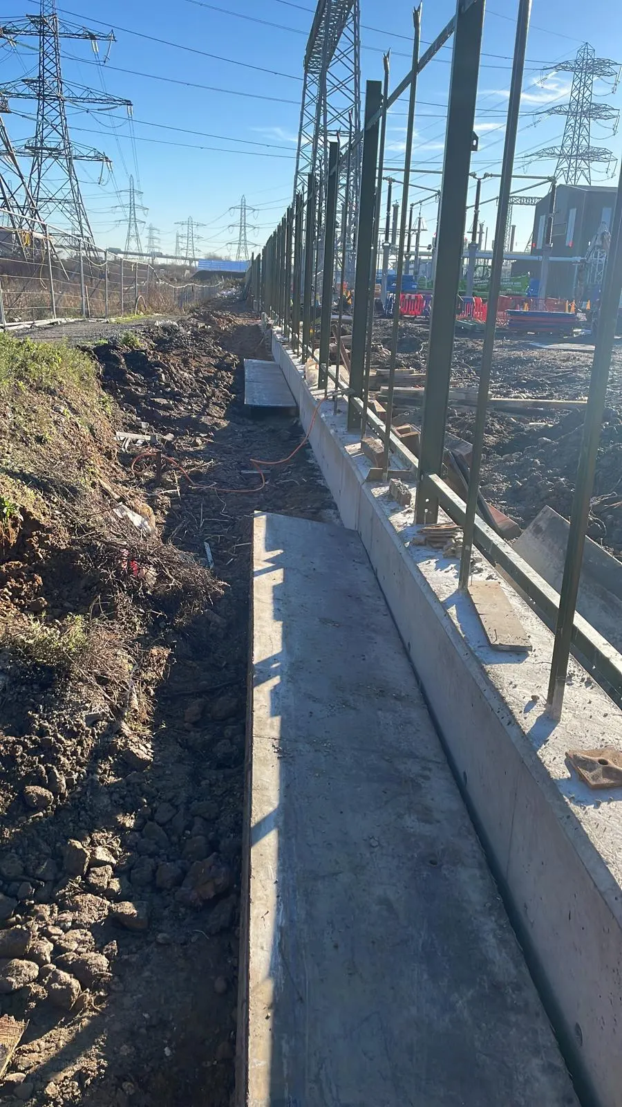 Concrete Beam, Dartford — Dartford, Kent, photo 4
