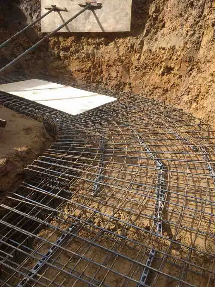 Curved Retaining Wall, Liphook — Liphook, Hampshire