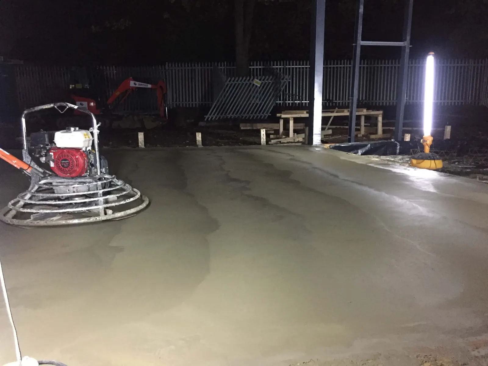 Power-Floated Base for Surtees Groundworks — Surrey