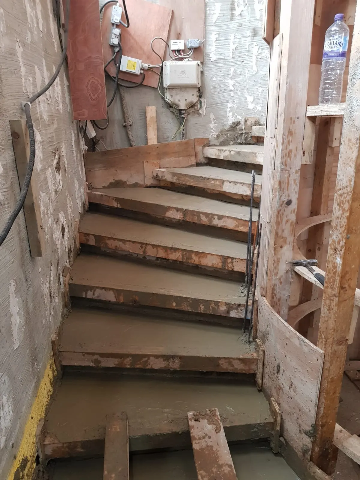 Spiral Staircase, Emery Hill Street SW1 — Westminster, London, photo 3