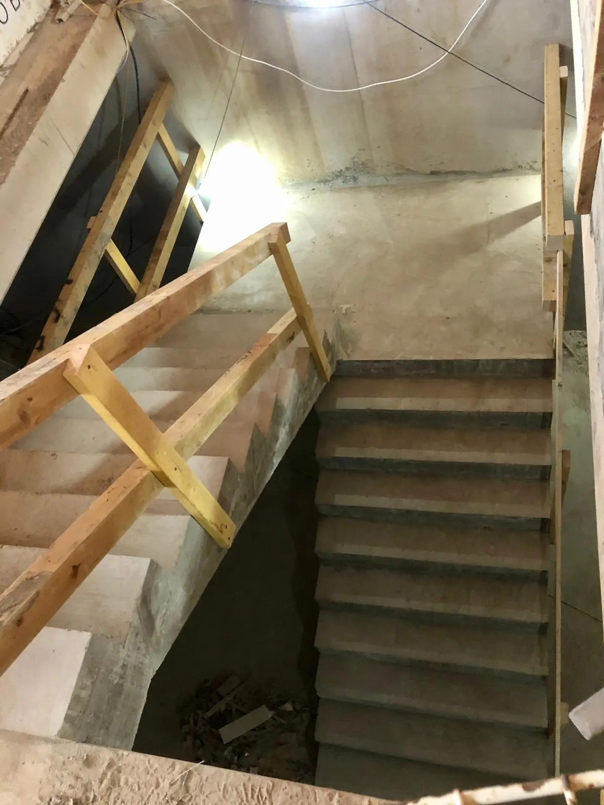 Staircase & Upstand, Brixton — Brixton, London, photo 2