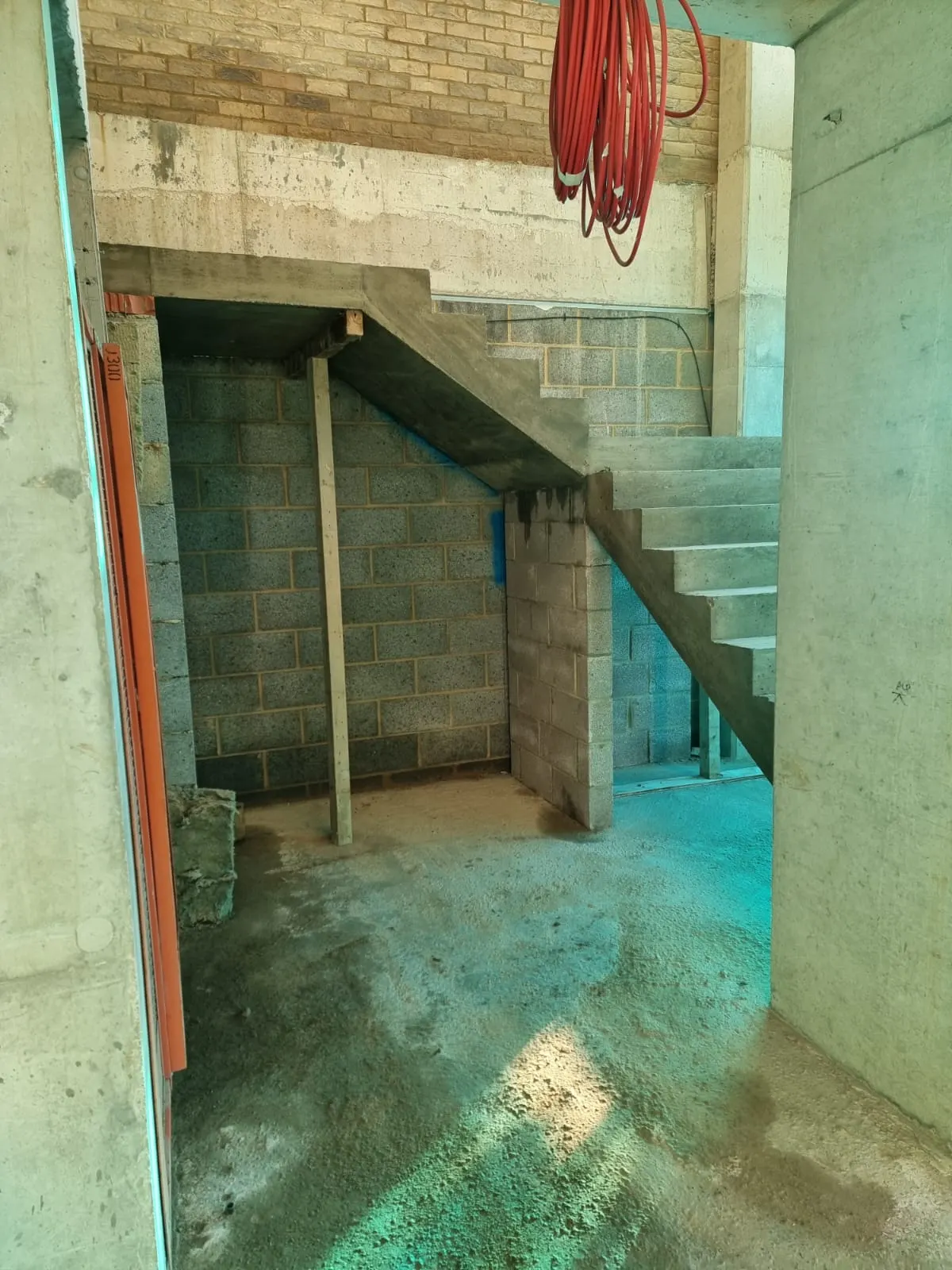 Internal Staircase for Verogen, Newbury — Newbury, Berkshire, photo 6